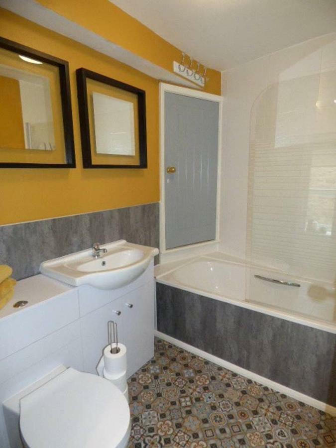 Апартаменты No6 @ Globe Lane,Алстон Экстерьер фото